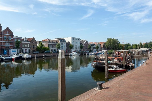 Medium property photo - V.O.C.-Plein, 3024 SV Rotterdam